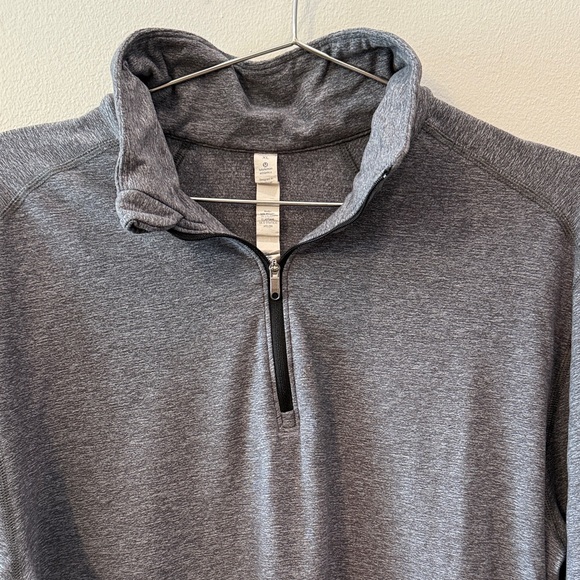 Lululemon Athletica Men’s Charcoal Quarter-Zip Pullover size XL - Picture 3 of 5